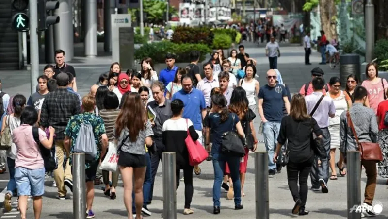 Singapore core inflation rises to 2% in July