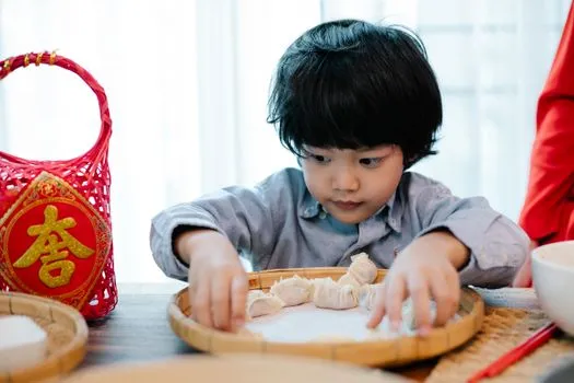 Famille multiculturelle singapourienne : Chinois, musulman, catholique