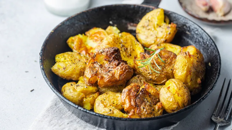 Croûte de quiche à la purée de pommes de terre : une touche savoureuse