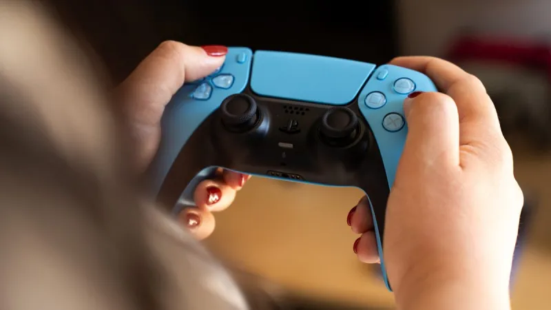 Sony Requires One-Time License Check for PS5/PS4 Games