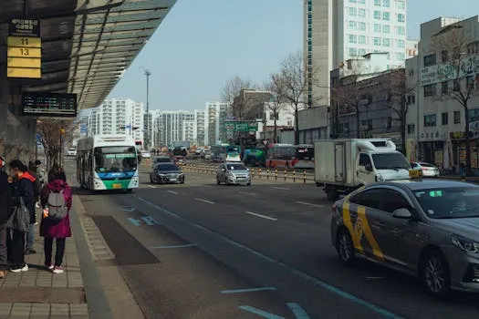 South Jeolla Province Aids Bus, Taxi Workers with Emergency Funds