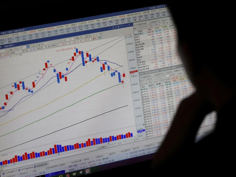 South Korea Stocks Drop as AI Rally Fades