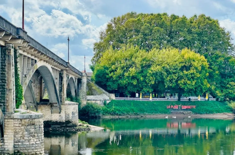 Southwest France: Early Summer Scents and Guinguettes