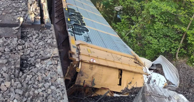 Fuite d'huile de soja après un déraillement de train en Pennsylvanie