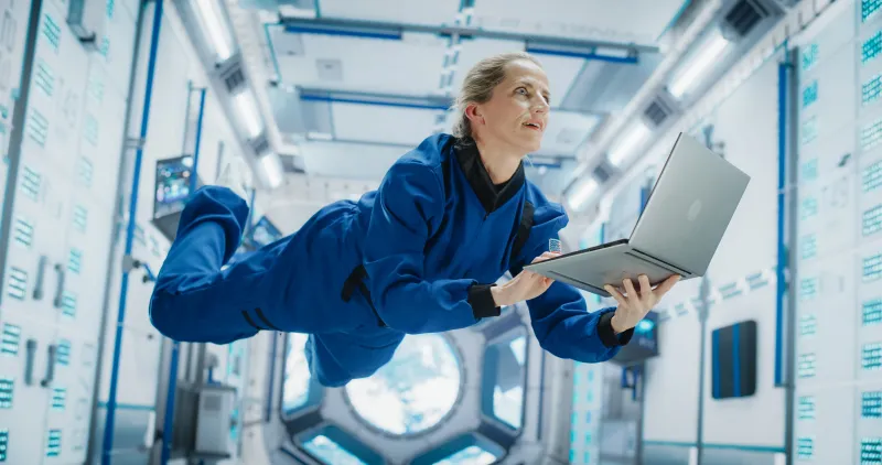 Contrats de centres de données de SpaceX valant plus de 76 milliards $ d'ici 2029