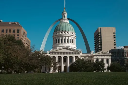 St. Louis marijuana workers unionize after two-year fight
