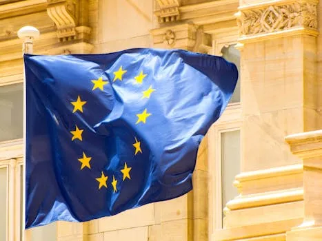 Starmer unveils EU plan amid Labour MP's leadership threat