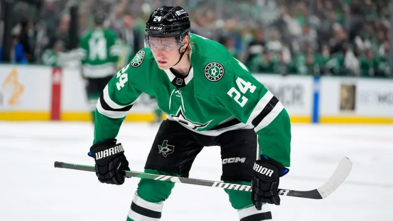 Stars' Hintz doubtful for Game 4 vs. Wild