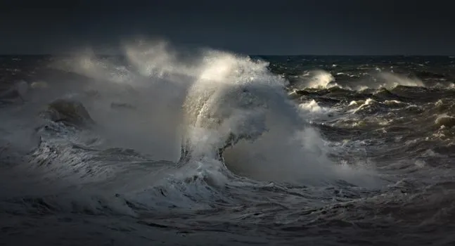 Storm Godzilla Breaks Records, Suffolk Braces