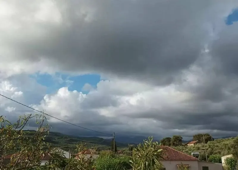 Storms and Hail Thursday Before Dry Easter Weekend