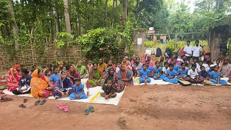 Students protest lack of safe water at Delhi govt school