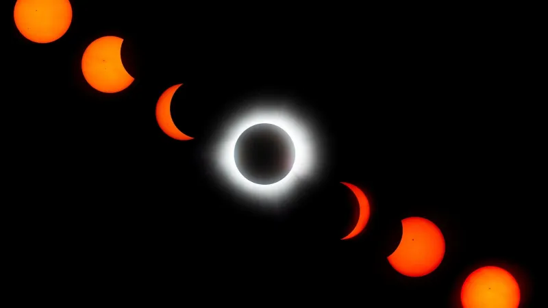 Summer 2026 Stargazing: Solar Eclipse & Meteor Showers