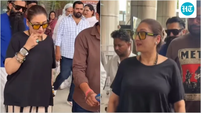 Sunita Ahuja aperçue à l'aéroport de Jaipur après ses propos sur Govinda