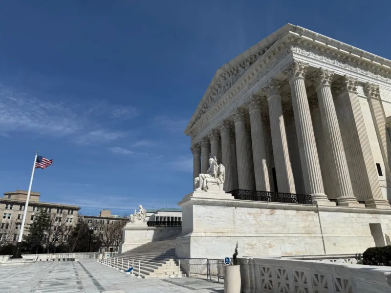 Supreme Court sides with anti-abortion center in free speech case