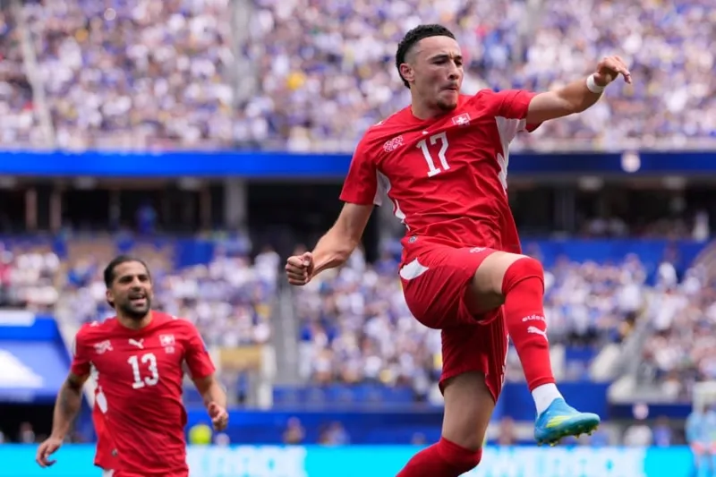 Switzerland top Group B, Bosnia keeps hopes alive