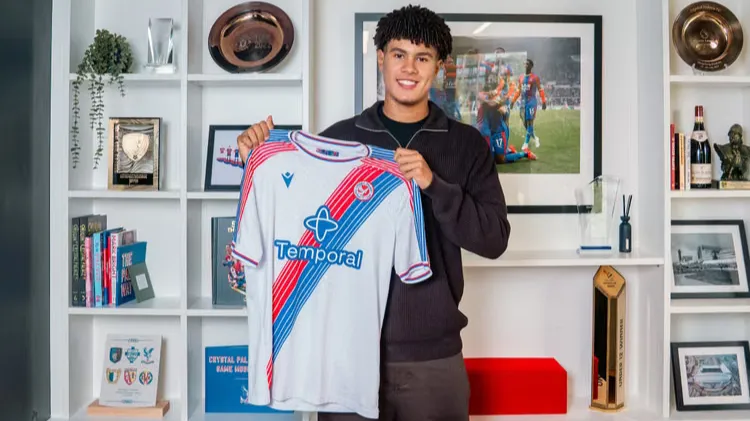 Taha Majni quitte Touarga pour rejoindre Crystal Palace