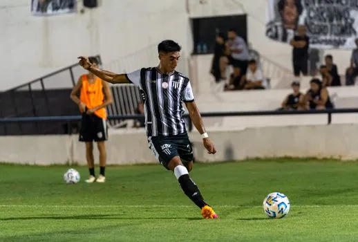 Tawfik Bentayeb: The Striker Who Nearly Joined Standard