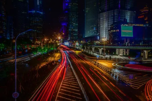 Tech Fund Doubles China Exposure in Contrarian Bet