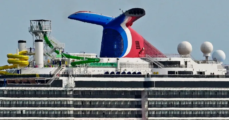 Teen Held in Jail for Cruise Ship Murder of Stepsister
