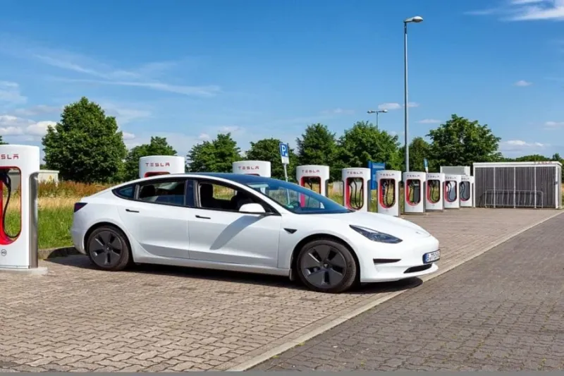 Tesla déploie Grok au Maroc et au Moyen-Orient