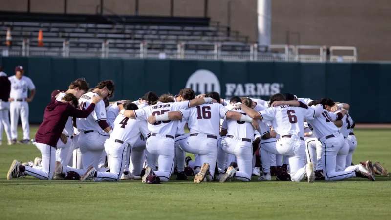 Texas A&M Baseball Run-Rules Sam Houston 12-2