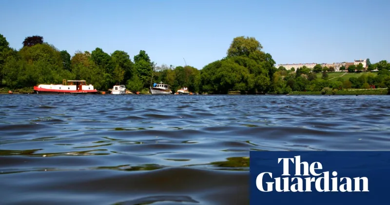 Thames gets first official London bathing spot