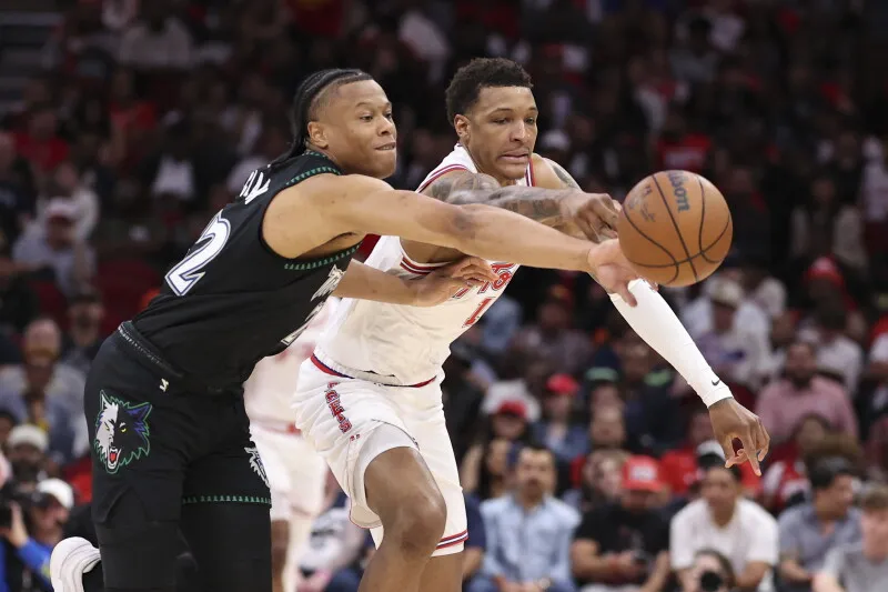 Timberwolves sign Jaylen Clark to 3-year deal