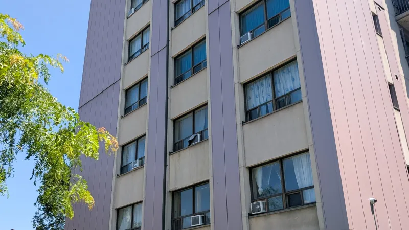Toronto Delays Max Temp Bylaw, Vulnerable Suffer