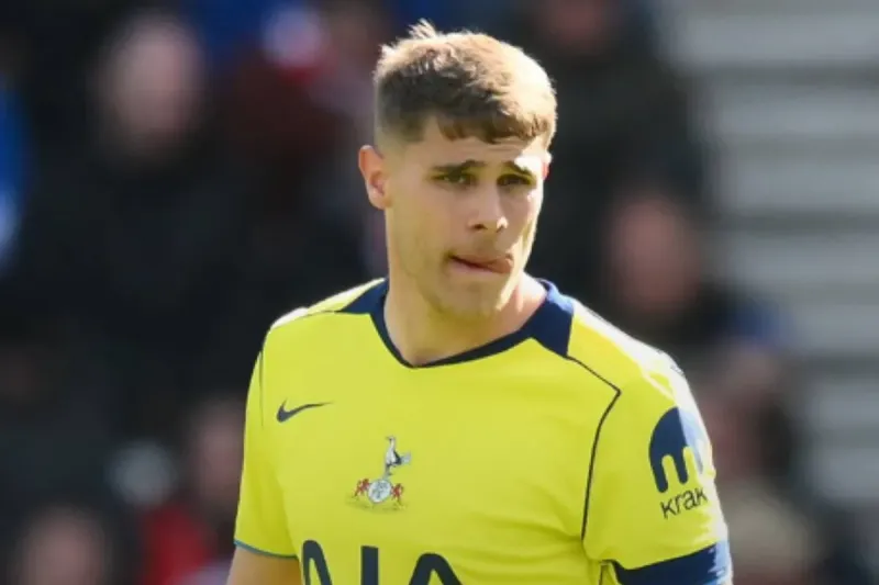 Tottenham's Relegation Woes Deepen with Sunderland Defeat