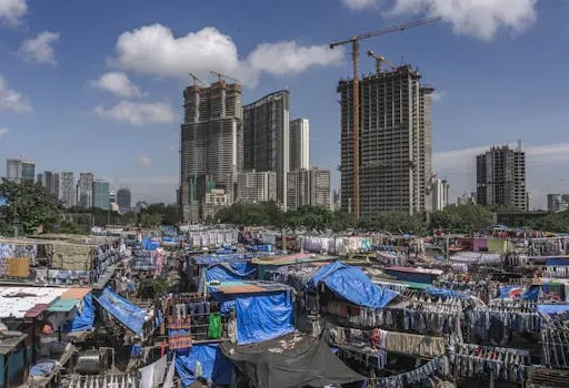 Tradition vs Fast Fashion: The Cultural Cost