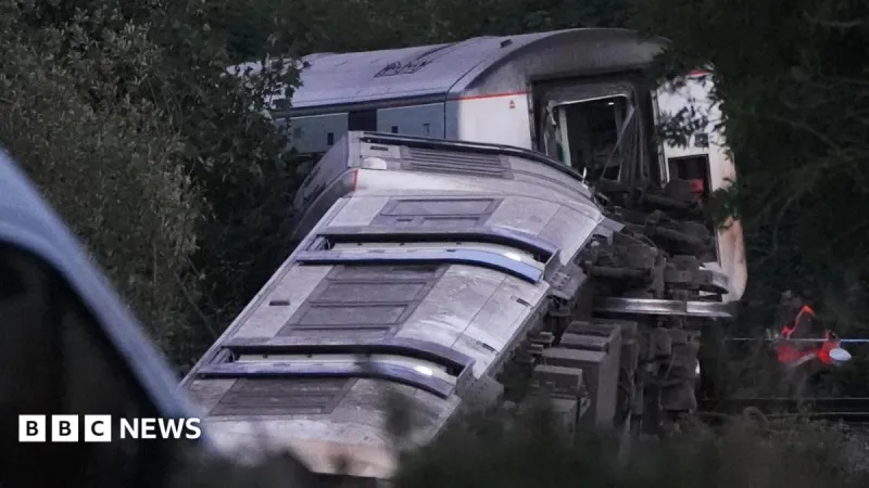 Train derailment in East Sussex injures 20, two seriously
