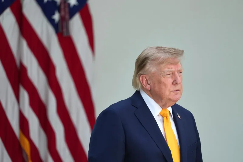 Trump moves toward new tariff on China, AP sources say