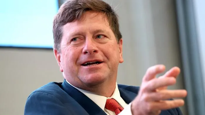 Trump Nominates Jay Clayton as Director of National Intelligence