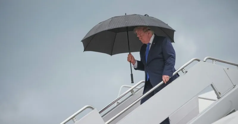 Trump says Iran talks to start Monday after strike halted