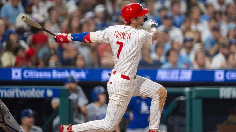 Turner Hits 200th Homer in Phillies Win Over Dodgers