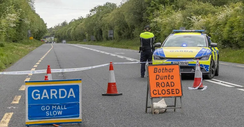 Two dead, four injured in Donegal crash
