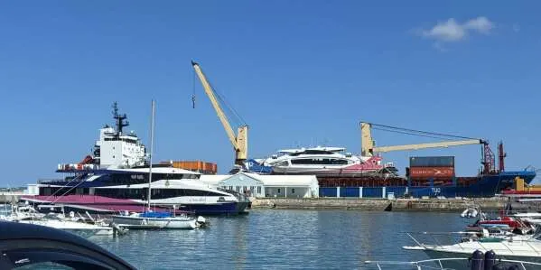 Two Ferries Sold for Nearly $313,000 Each