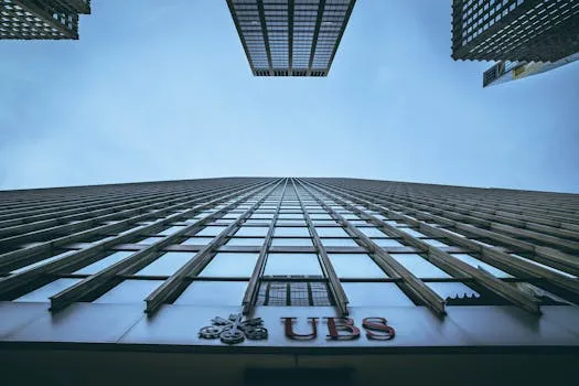 UBS lance une couverture de WillScot avec note neutre