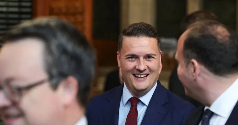 UK Health Secretary Streeting Denies Leadership Bid