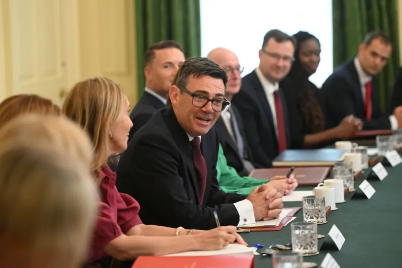 UK PM Burnham Holds First Cabinet Meeting After Purge