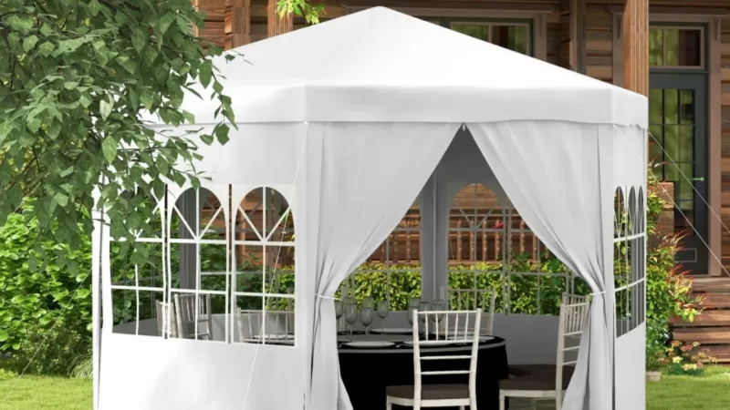 UK Retailer Cuts Gazebo Price to £62 for Outdoor Parties