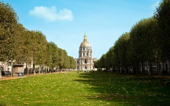 Undocumented gardener of Le Pen widow deported to Morocco