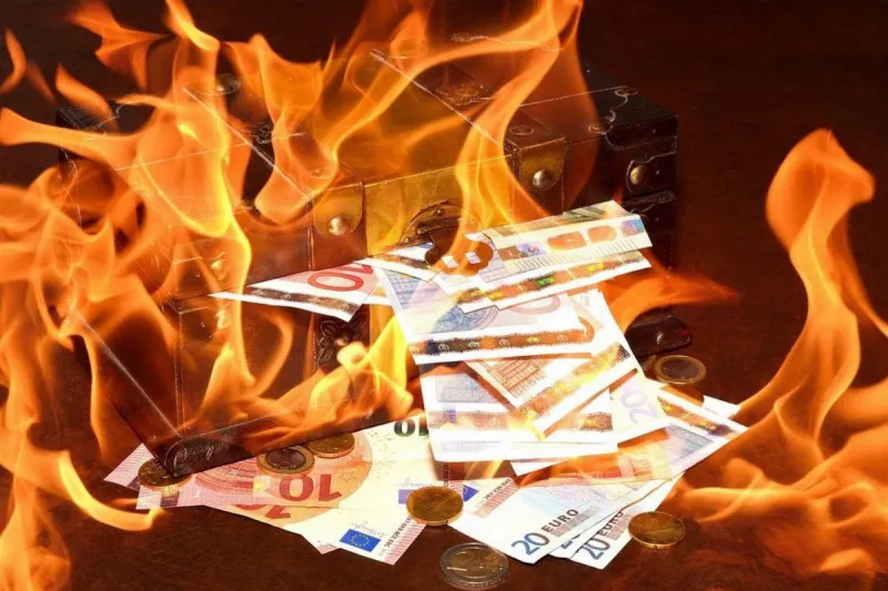 US Debt Ceiling Crisis: Default Risk Looms