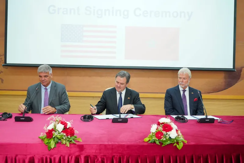US Funds First Ammonia Plant in Western Sahara