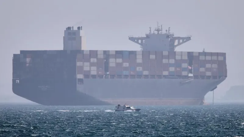 US-Iran Tensions Rise Over Strait of Hormuz Truce