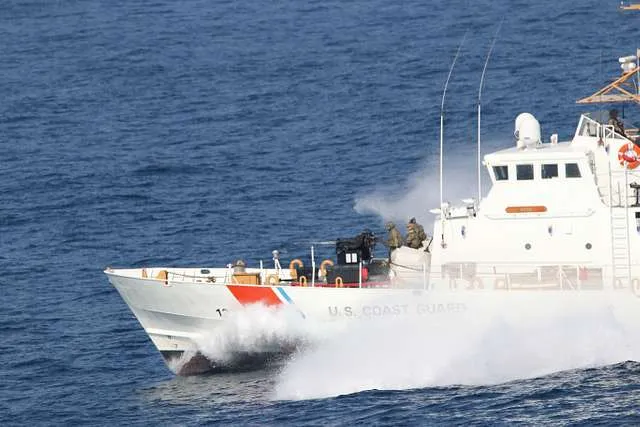 US Urged to Offer Incentives to Iran, Not Just Threats
