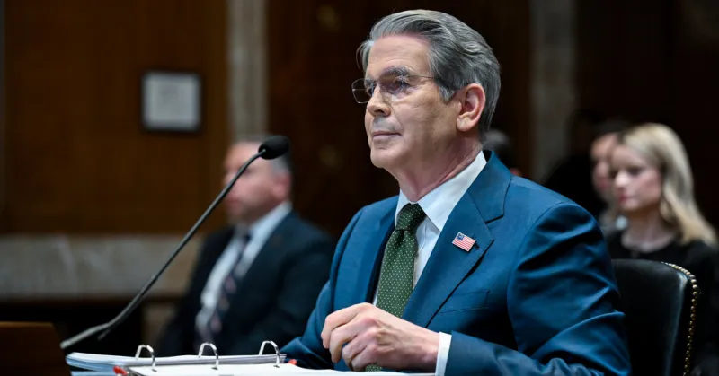 US Warns China Over Iranian Oil, Strait of Hormuz