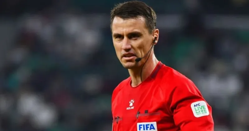 L'arbitre ouzbek Tantashev au sifflet pour Maroc-Écosse