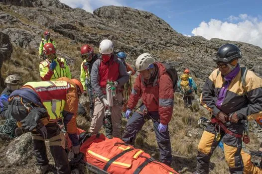 Venezuela Quakes: 164 Dead, 971 Injured