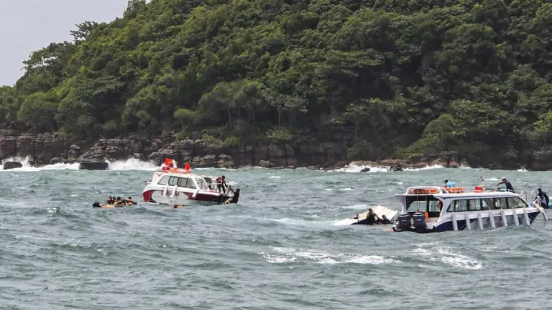 Vietnam Boat Capsizing: 15 Indian Tourists Dead